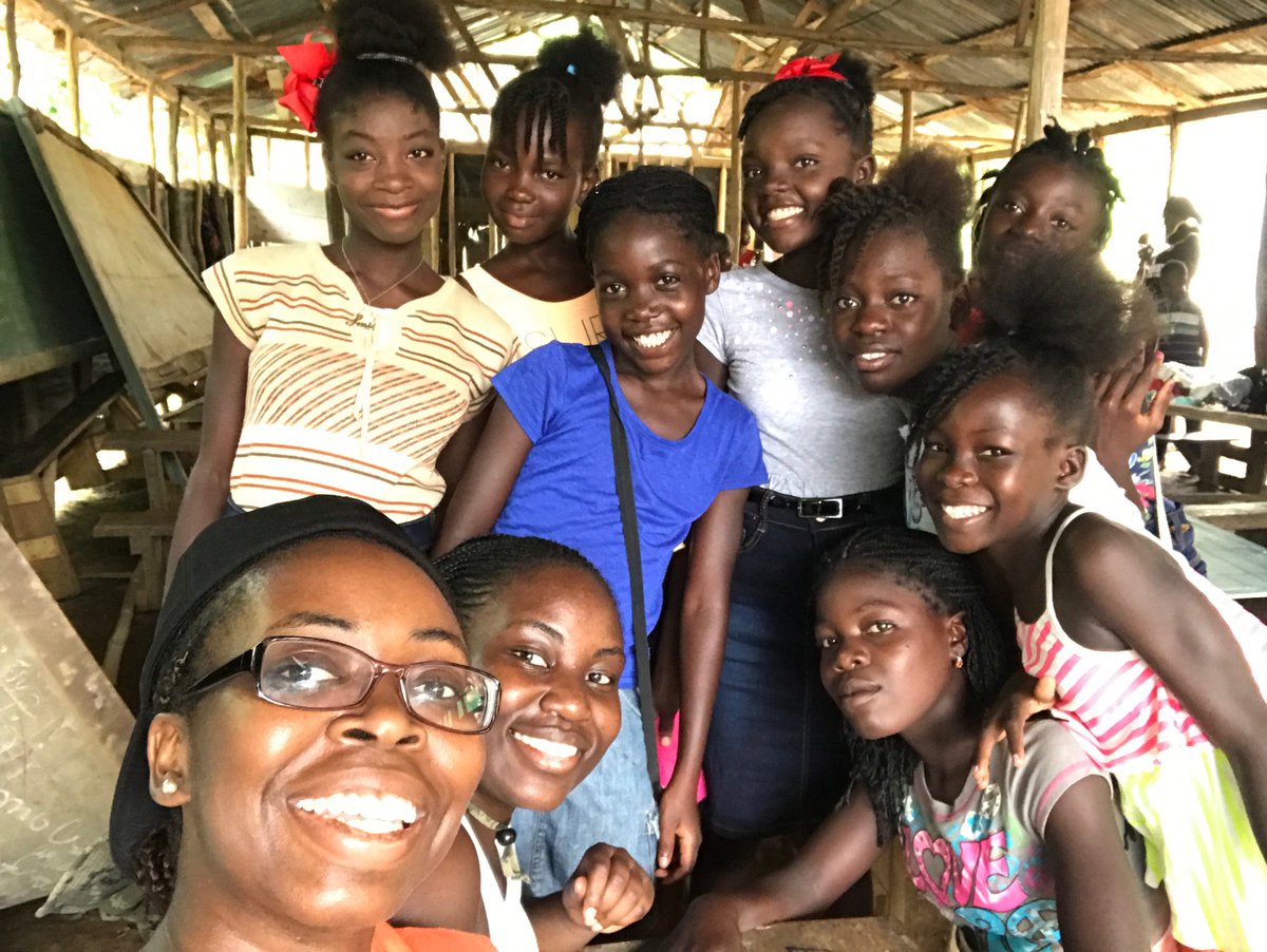 SweetSammie_SHD's tweet photo. Haitian Melanin on Fleek! Summer in Haiti 2017 #tbt #missiontrip2017 #FDUB #FWPC #Haiti #haitianmelanin #okap https://t.co/12rAAWGb23