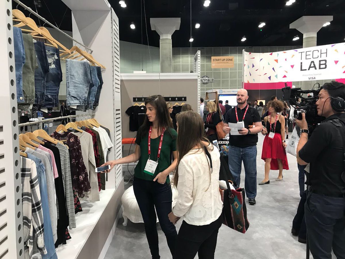 FindMine tweet media