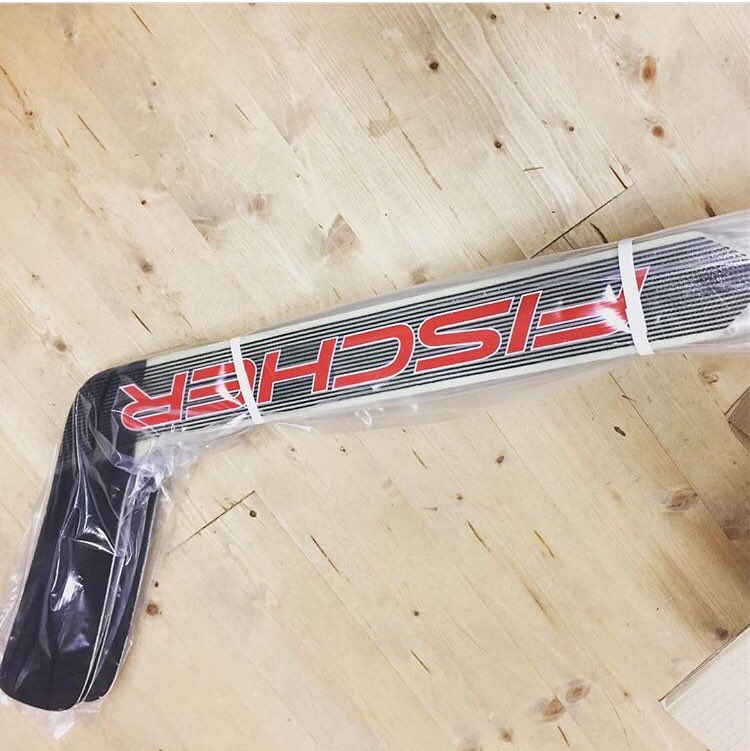FischerHockey's tweet photo. Anybody up for some custom goalie sticks? Custom color? #CustomWorld #ChangingTheWay https://t.co/fdjqsIUoM9