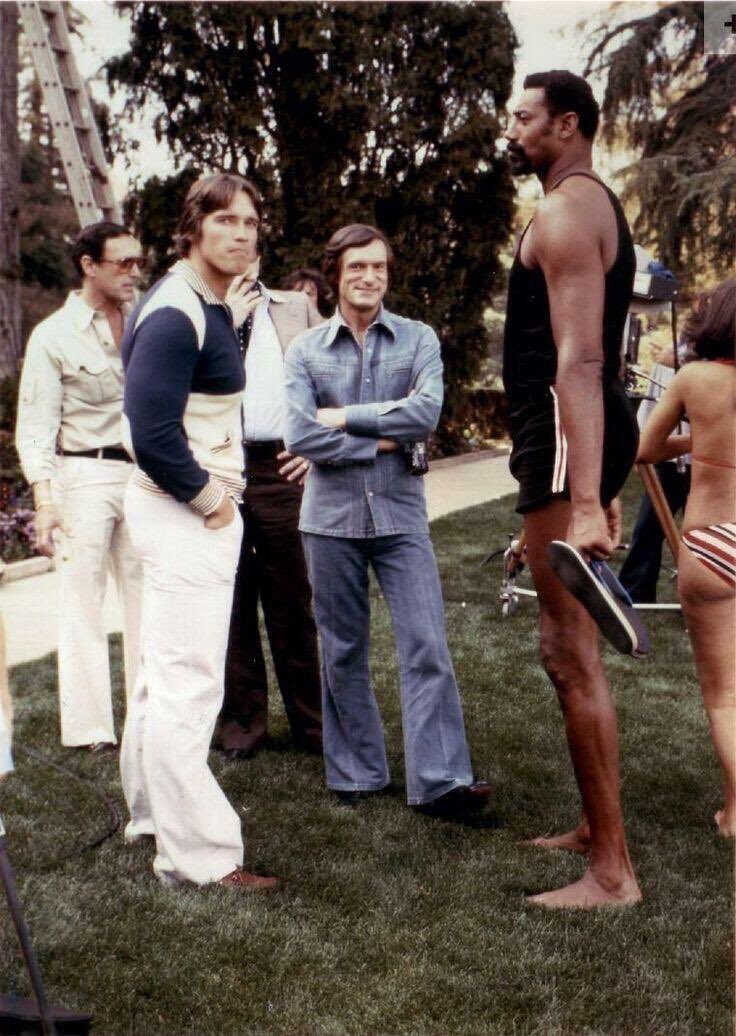 all4daluv's tweet photo. I know this day was CRAZY!!!! #RIPWILT #RipHughHefner https://t.co/SeeKxm9VaJ