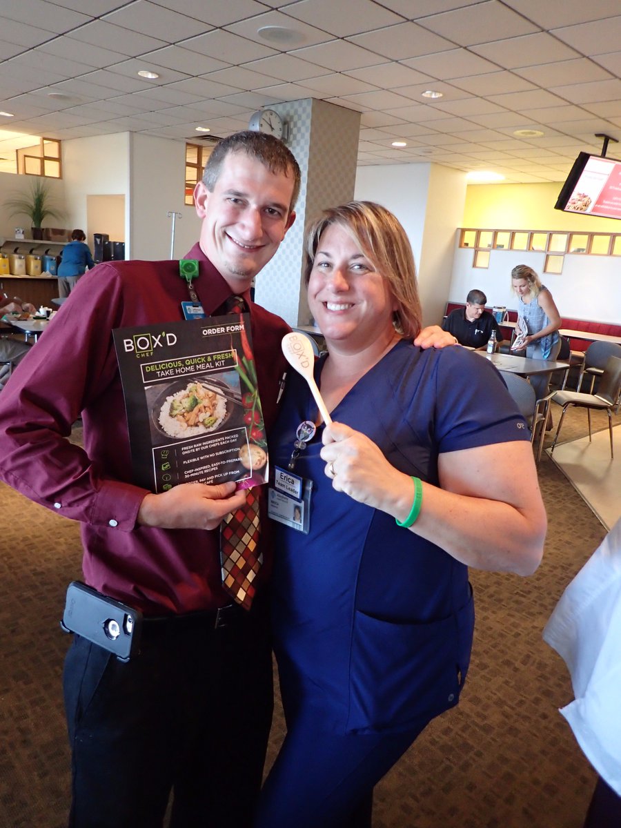 boxdchef's tweet photo. Justin and the team demo Kung Pao Chicken and it goes down a storm at Jefferson Hospital @AHNtoday @elioruk @Elior_Group https://t.co/d4wdKsvlkq