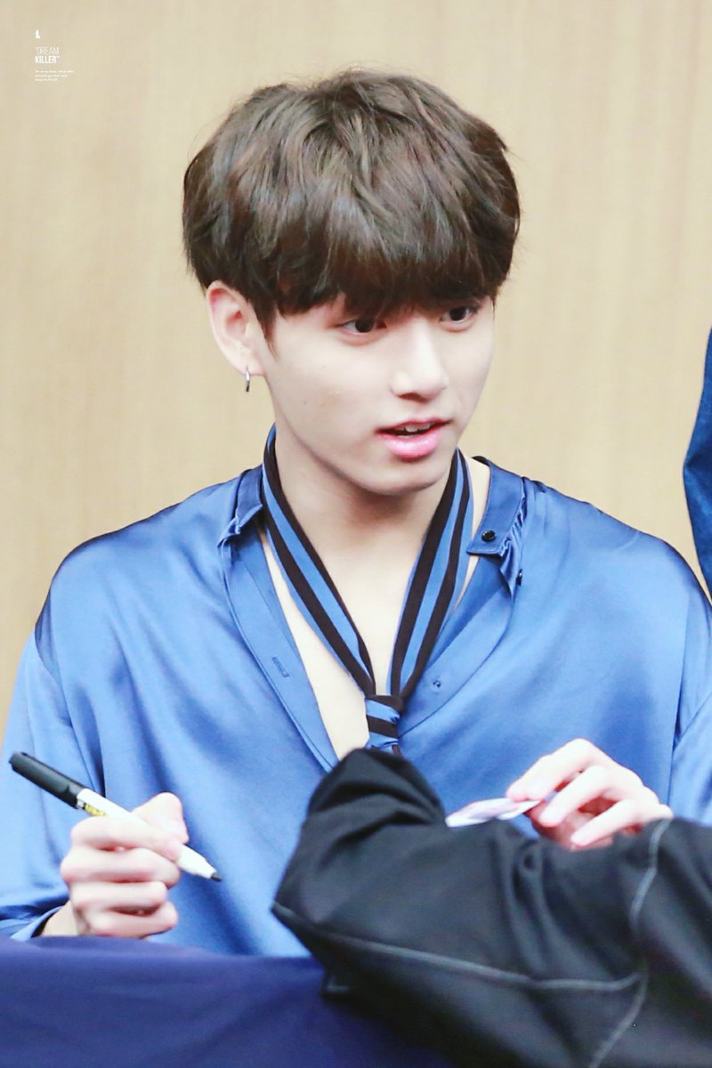 170922 알라딘
WOW...JUNGSHOOK ~
#방탄소년단 #정국 #jungkook
#DNA #LOVE_YOURSELF 
<a href="/BTS_twt/">방탄소년단</a>