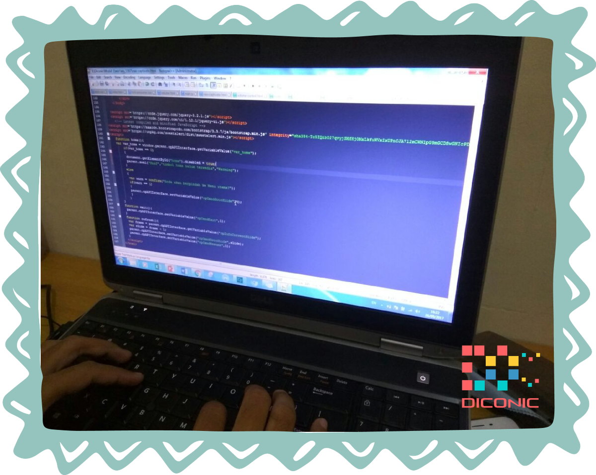 DiconicStudio's tweet photo. Look how we work! :)
#elearningservice #technology #electroniclearning #pembelajaranelektronik #training  #coaching #webinar https://t.co/liTRnpgNos