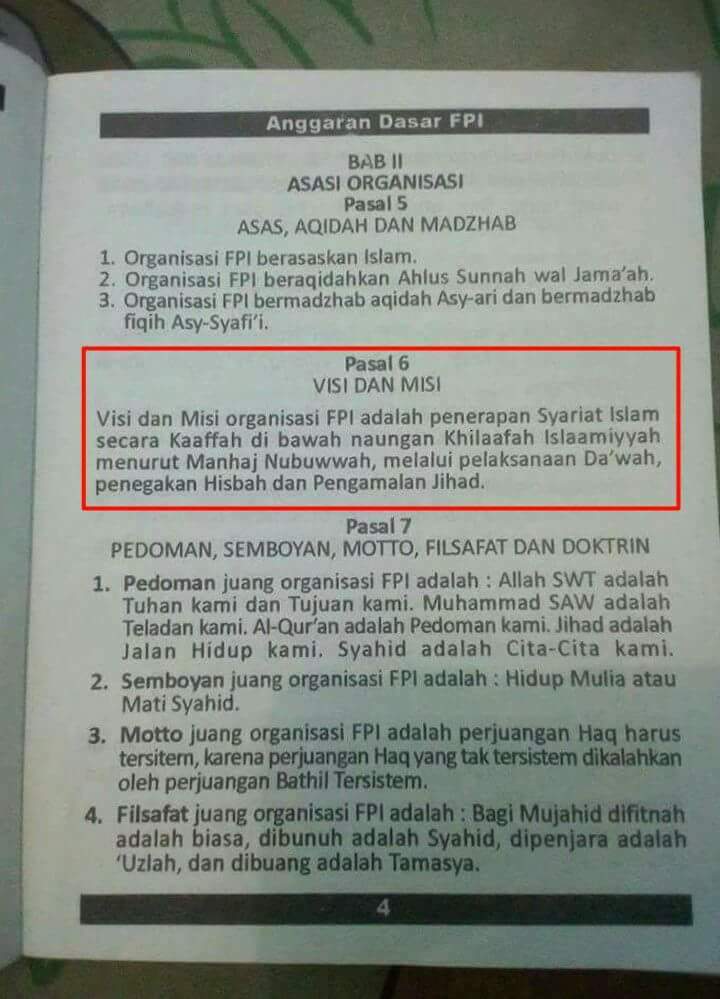 embah72's tweet photo. Mau ngelak kalau bukan pendukung Khilafah? Ga perlu berpura" dukung Pancasila dan NKRI deh. Pantas tolak Perppu...
#DeleteFPI https://t.co/Z64BI8hFya