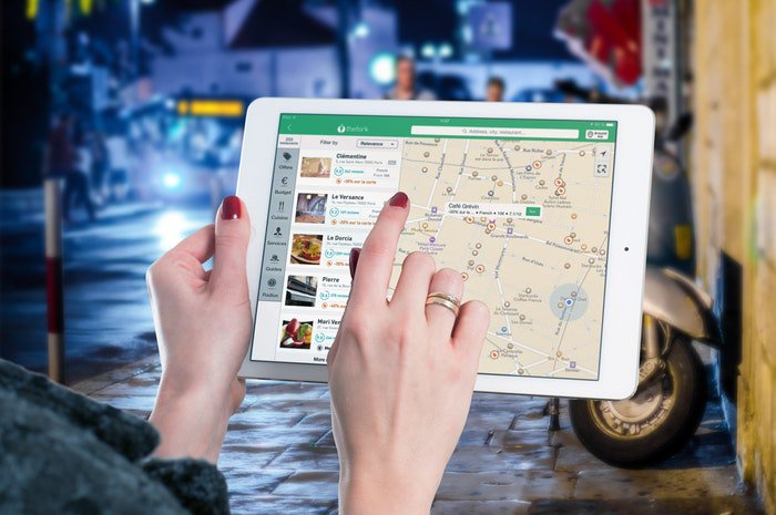 BluEnt's tweet photo. Google Introduces New Map App For Tablets And Smartphones https://t.co/ZsWEGQJfnf #googlemapsapp #gpsandnavigationapps #googlemapsnavigation https://t.co/bWo2IJHY5R
