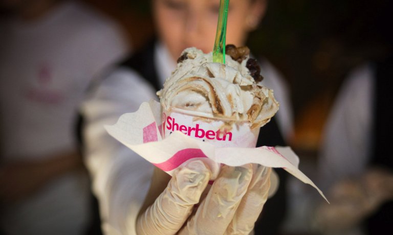identitagolose's tweet photo. Grazie a @Sherbeth_Fest, Palermo capitale mondiale del gelato fino al 1° ottobre 
https://t.co/5PUKvUdvda https://t.co/Hz7uVyQNnU