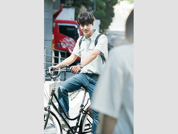 DKybeNmVYAIWUpH.jpg:large