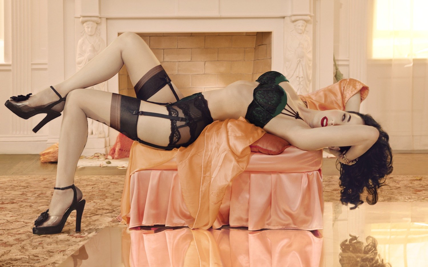 Happy Birthday, Dita von Teese. 