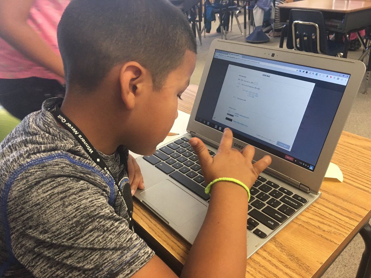 stephvasquez25's tweet photo. @Olive_Falcons utilizing @khanacademy to enhance school to home learning opportunities. https://t.co/moEkajOevv