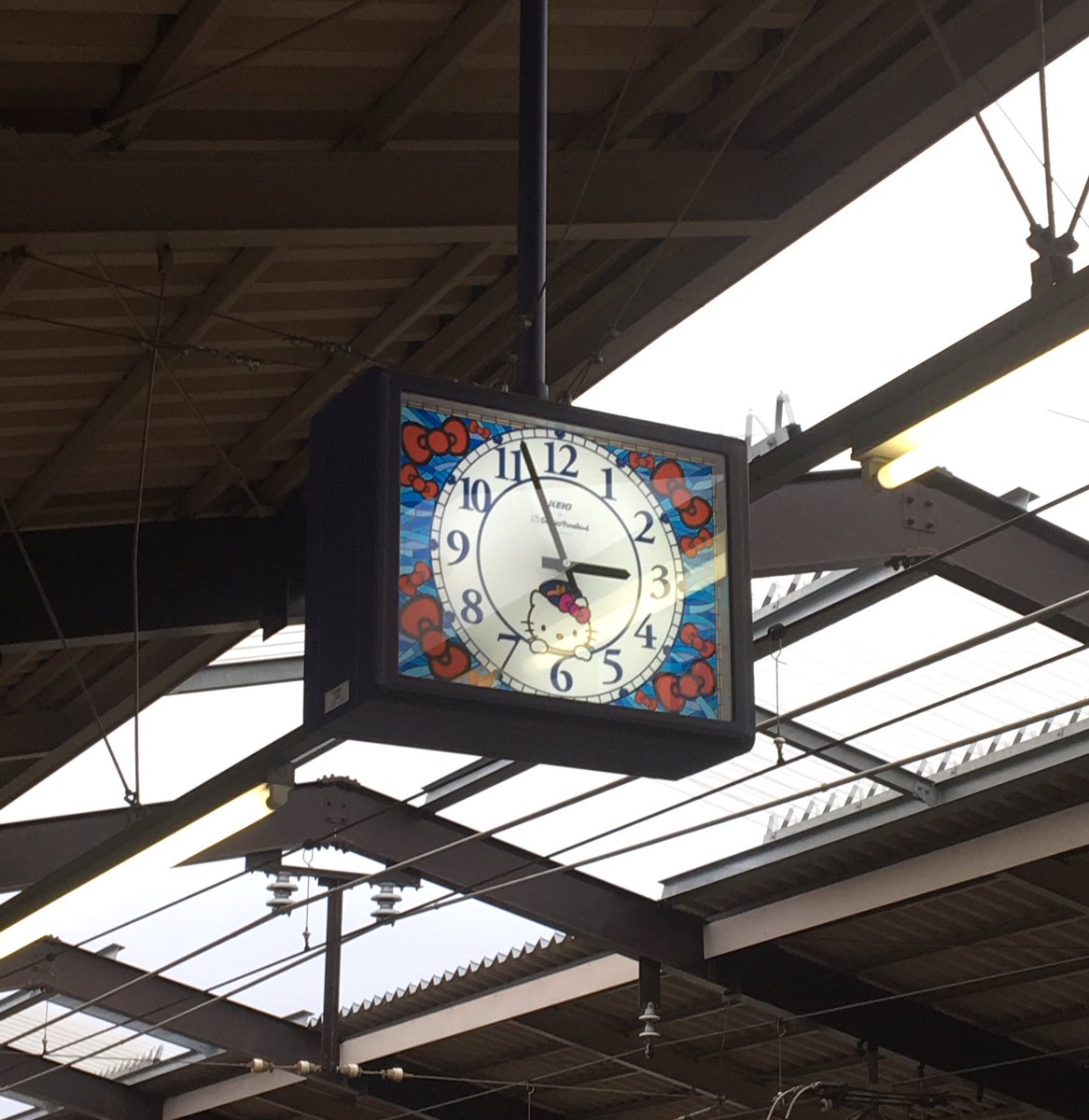 Fcあざらし 京王多摩センター駅 構内の色んなところに サンリオの仲間たちがいます 京王多摩センター駅 サンリオ