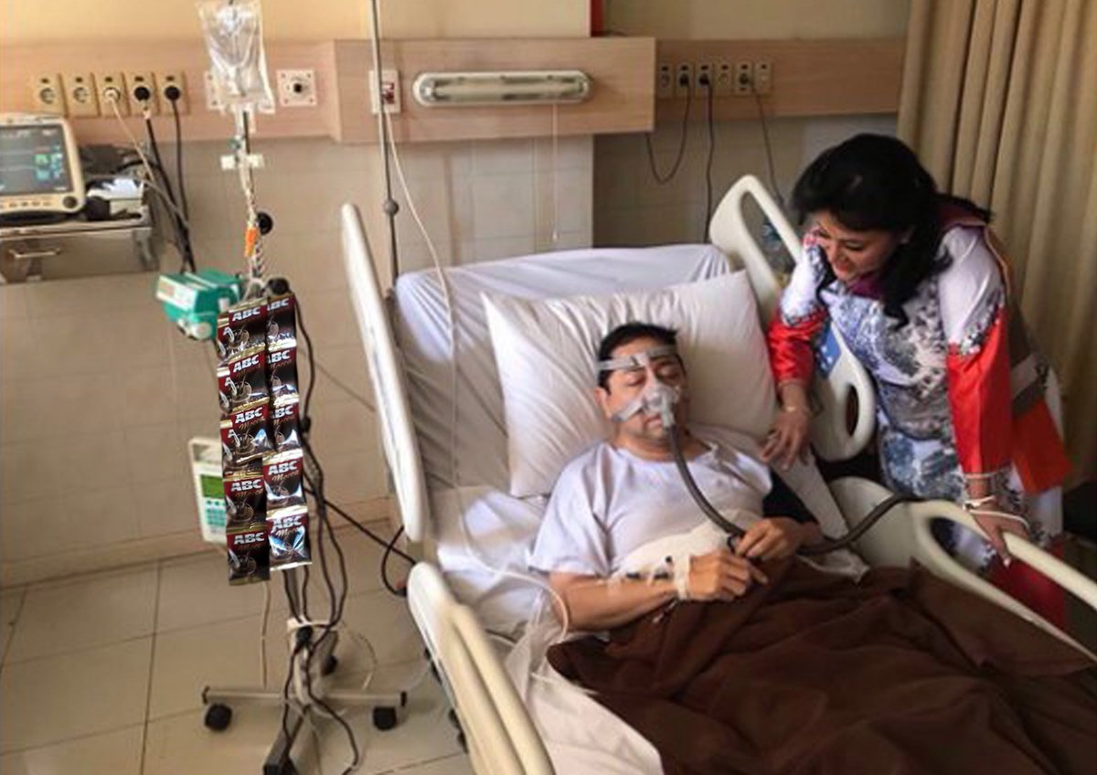 pah bangun pah... ngopi dulu.. udah mamah bawain tuh serenceng...