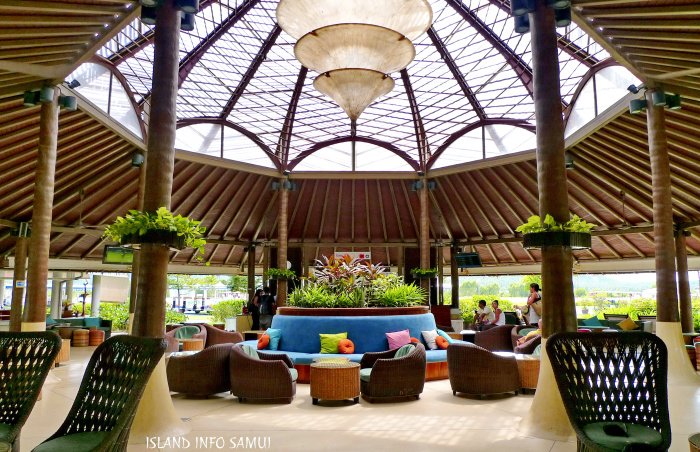 TheSamuiVillas's tweet photo. Know more about the most unique #airport in the world. https://t.co/EKhXIzmBXq #travel #KohSamui #international https://t.co/rP7PcpykRQ