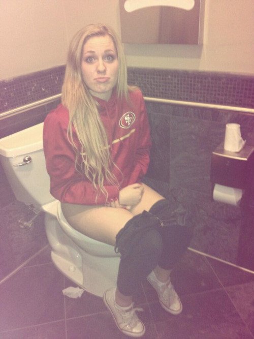 Girls On The Toilet Toilet