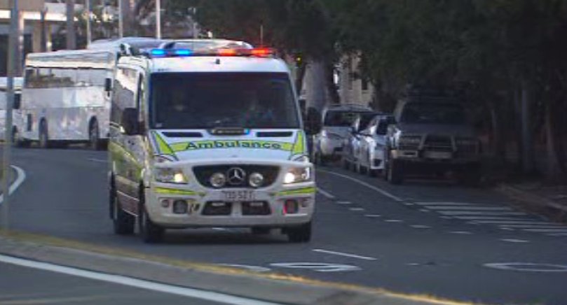 KrystalENews's tweet photo. BREAKING: A medical emergency involving a child is underway at a Main Beach hotel. Details tonight @7NewsGoldCoast @7NewsBrisbane https://t.co/pcxl0afY3g