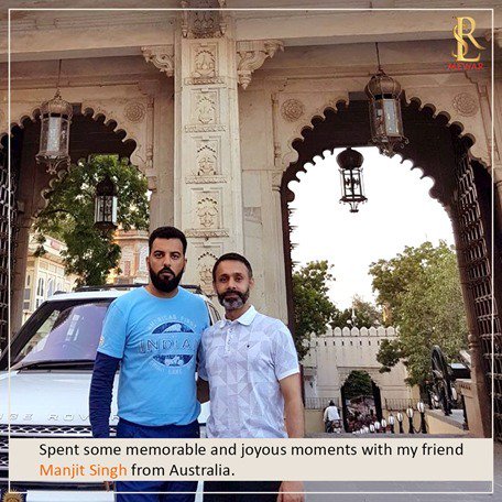 lakshyarajmewar's tweet photo. जब दोस्त मिलने आते हैं, मानो समय थम सा जाता है। @Australia  से आये मित्र #ManjitSingh के ���ाथ कुछ यादगार और आनंदित लम्हे बिताए।

#friendship https://t.co/CrIAcCblH1
