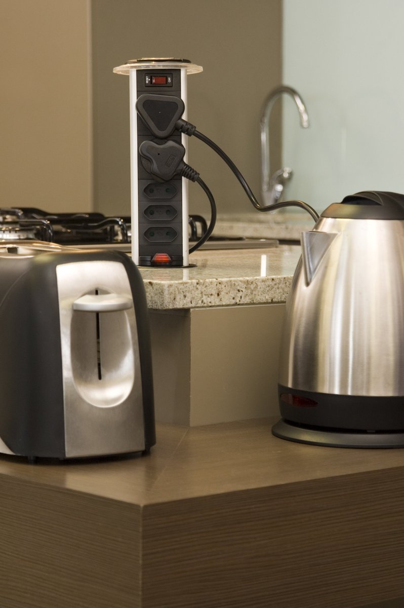 PowerLogicSA's tweet image. The PDO Mk1, perfect solution for kitchens and home offices.
bit.ly/2xC8CmN
#PowerLogicSA
#Powerdock
#HomePowerSolution