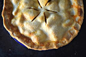 Denk je aan #herfst dan denk je aan vallende blaadjes 🍂, maar ook aan #appeltaart! Ons #recept vind je op #AOLife: ao.nl/life/eten-drin…