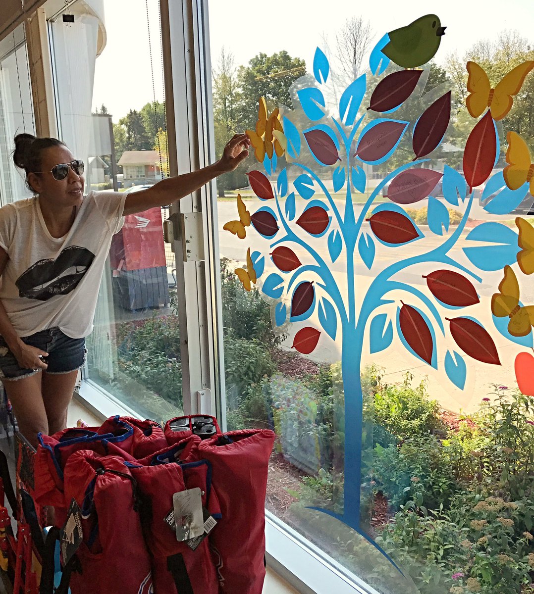 You still have a few days to contribute to the Growing Women's Health campaign at your local <a href="/PharmaprixQC/">Pharmaprix</a> #pharmaprixaimezvous