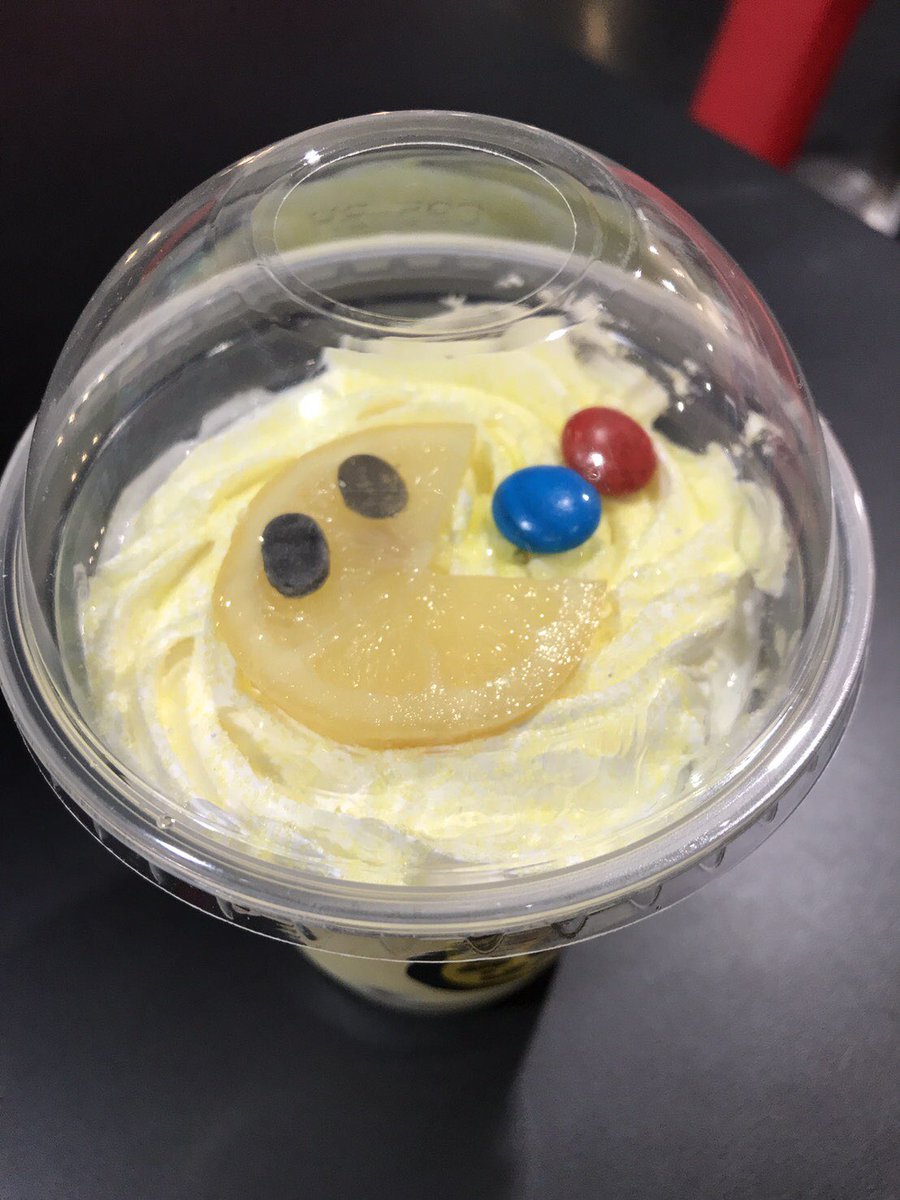 pac_store's tweet photo. 明日からSBY 渋谷109店で販売されるコラボドリンクを一部公開✨
PAC-MAN…バナナ味🍌
ROCKY…紅芋味🍠
甘さ控えめで、とても美味しいです🤤 https://t.co/QQktCsnSJU