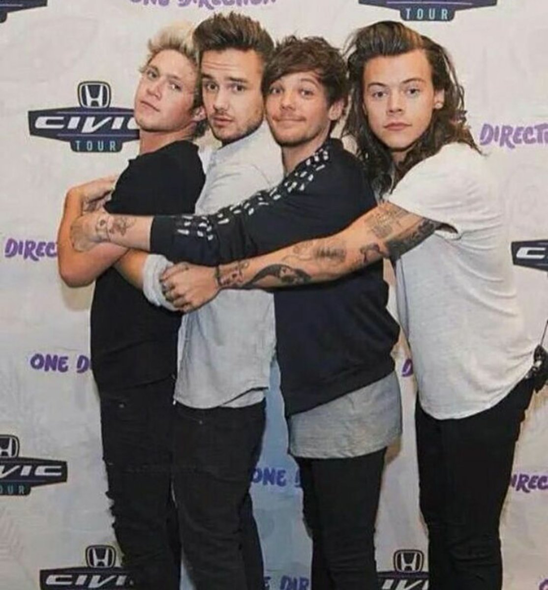 1D_thevamps_710's tweet photo. 洋楽アカウントつくったばっかなんでフォロー願いたい🙏笑
#1D好きな人RT
#dirさん全員と繋がりたい
#洋楽好きな人RT https://t.co/h4XjiHIEdO