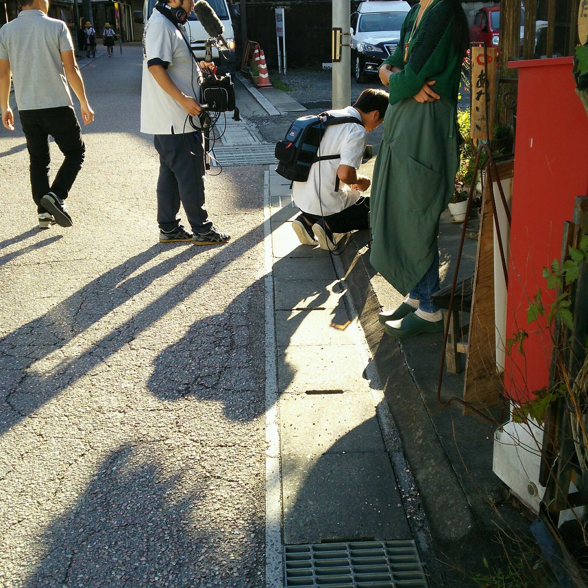 _0990348945642's tweet photo. 今日の夜6時30分頃からNHKで信楽の商店街が紹介されるみたいです✨
#商店街 #NHK #おうみ630 #テレビ #放送 FUJIKI #misinya #おくど飯 #あわいさ #信楽 https://t.co/Y7CAjkK1aR