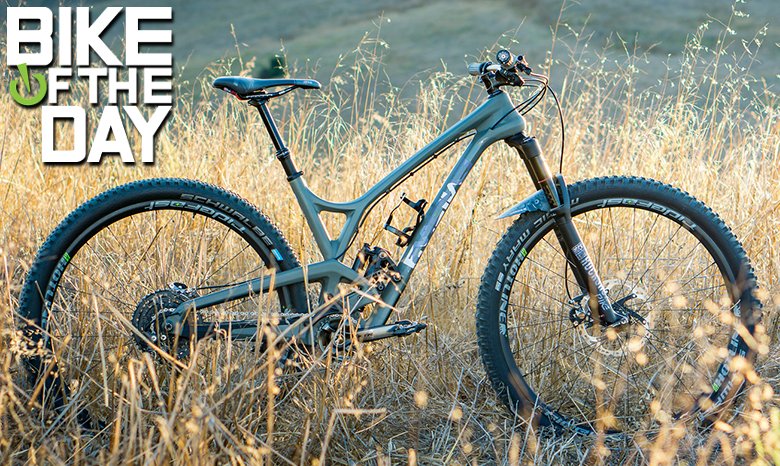 More better'er! #vitalbikeoftheday <a href="/Evil_Bikes/">Evil Bikes</a> vitalmtb.com/community/ZJCh…