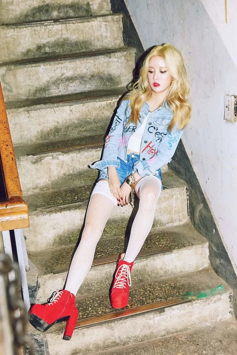 corea_te's tweet image. 📅17.09.28

🎂 #Hyeongeun (#KimHyeonGeun) excantante de #Bulldok hoy cumple 23 añitos.
-
🎂 Today is #Hyeongeun's birthday.

#happyhyeongeunday