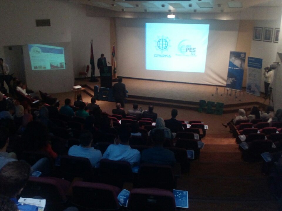 PES_UJSC's tweet image. amazing crowd! #SPARKA