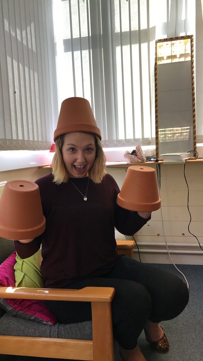 TheRowShow's tweet image. Some days you've got to 💃💚 #BillandBen @paigewalsh_ @SamJordano