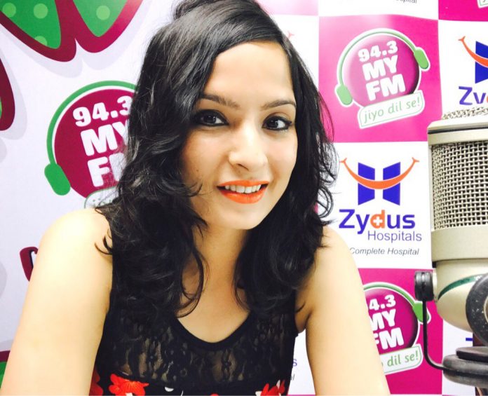 RJ અર્ચનાએ, કરી પતિ સામે પોલીસ ફરિયાદ

#RJarchana <a href="/MYFMIndia/">MY FM</a>