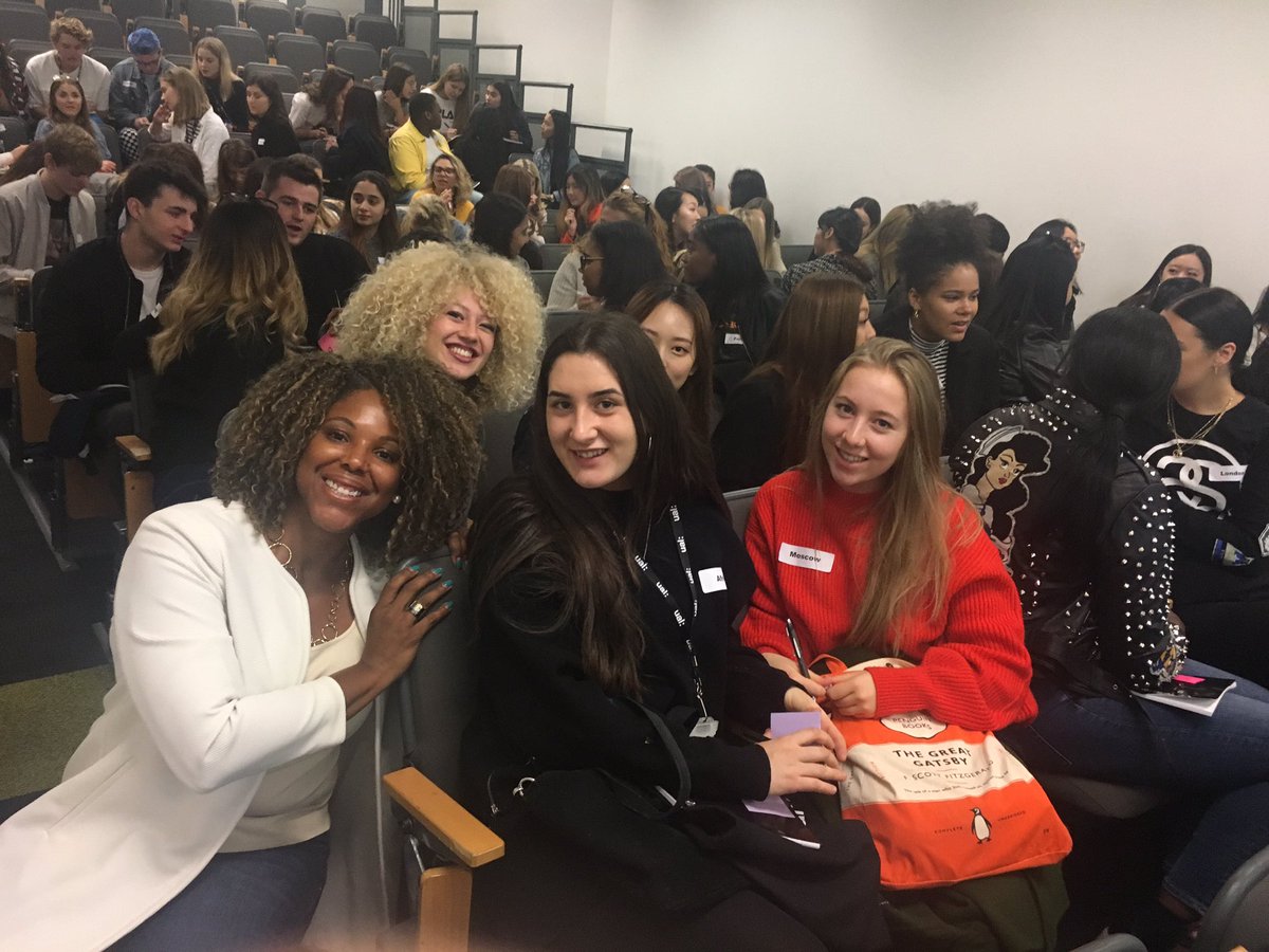 PoeticInspirati's tweet photo. BA Fashion Marketing fresh faces at Year 1 Induction. @LCFLondon I think I am β€οΈ them @fashionnatascha https://t.co/NRAe1Ht8nG