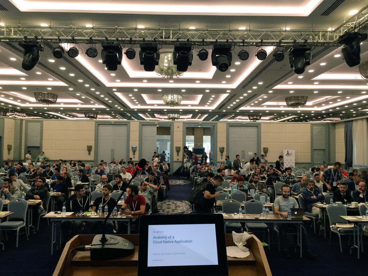 tecerco's tweet image. Anatomy of a cloud native application @ahmetb is on the stage! #devopsdaysistanbul @devopsdaysist