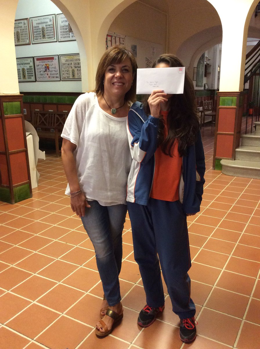 edm15935715's tweet photo. I could't find Kriss but Fina. #lettertokriss #findkriss @EF4TLSB https://t.co/BofgI7KSne