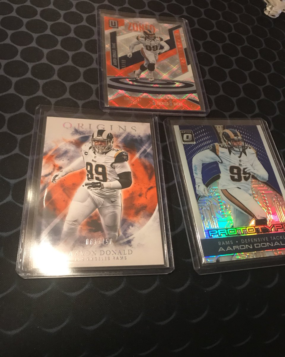cheapcardsales's tweet image. Aaron Donald numbered lot. /99. /149. /199. $5
#cheapCards #ccsRams