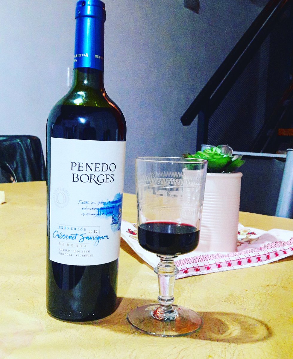 AIzquierdoRauch's tweet photo. #PreViernes #Prefindesemana @PenedoBorges 2015 #Cabernet #Sauvignon #Bodega #Otaviano Muy recomendable https://t.co/VHPxYJMijG