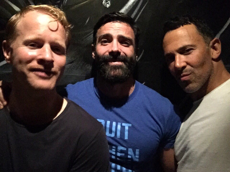 AndrewGlaszek's tweet photo. #HustlingSeries Trifecta https://t.co/pHlToUVzF6 https://t.co/iLPsI3fr9a