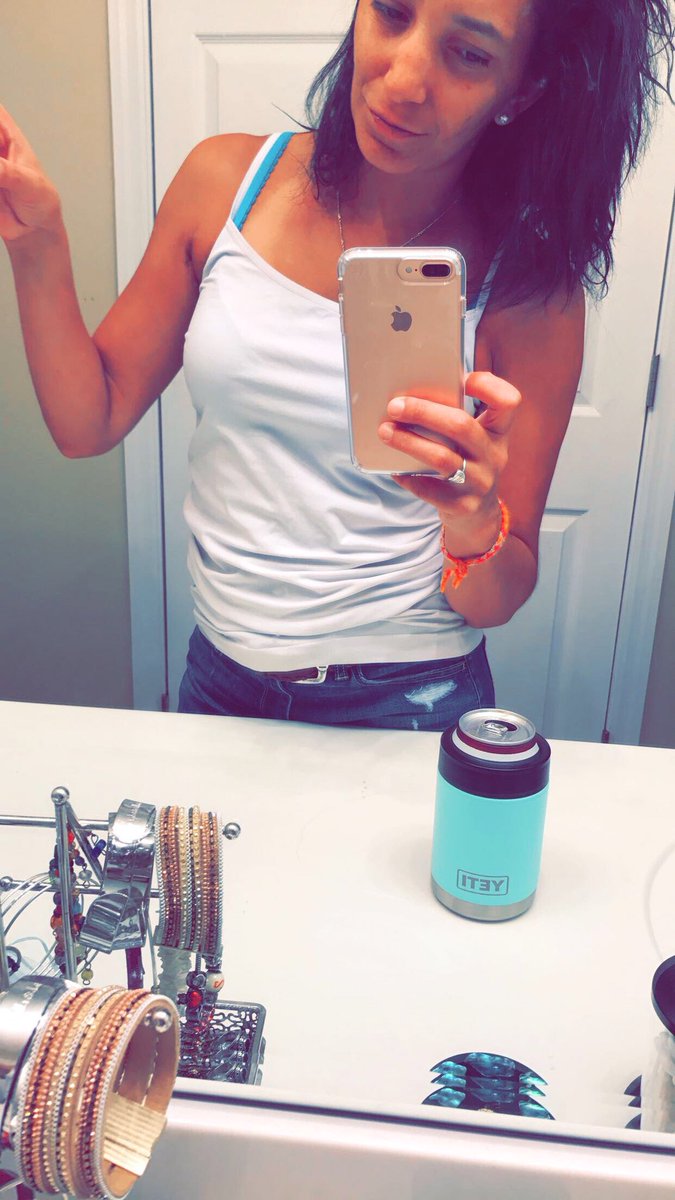 jfoss79's tweet photo. #BathroomPic #NaturalHairs #TanLines #ThatBasicPic ππ https://t.co/WPyIWdWwqE
