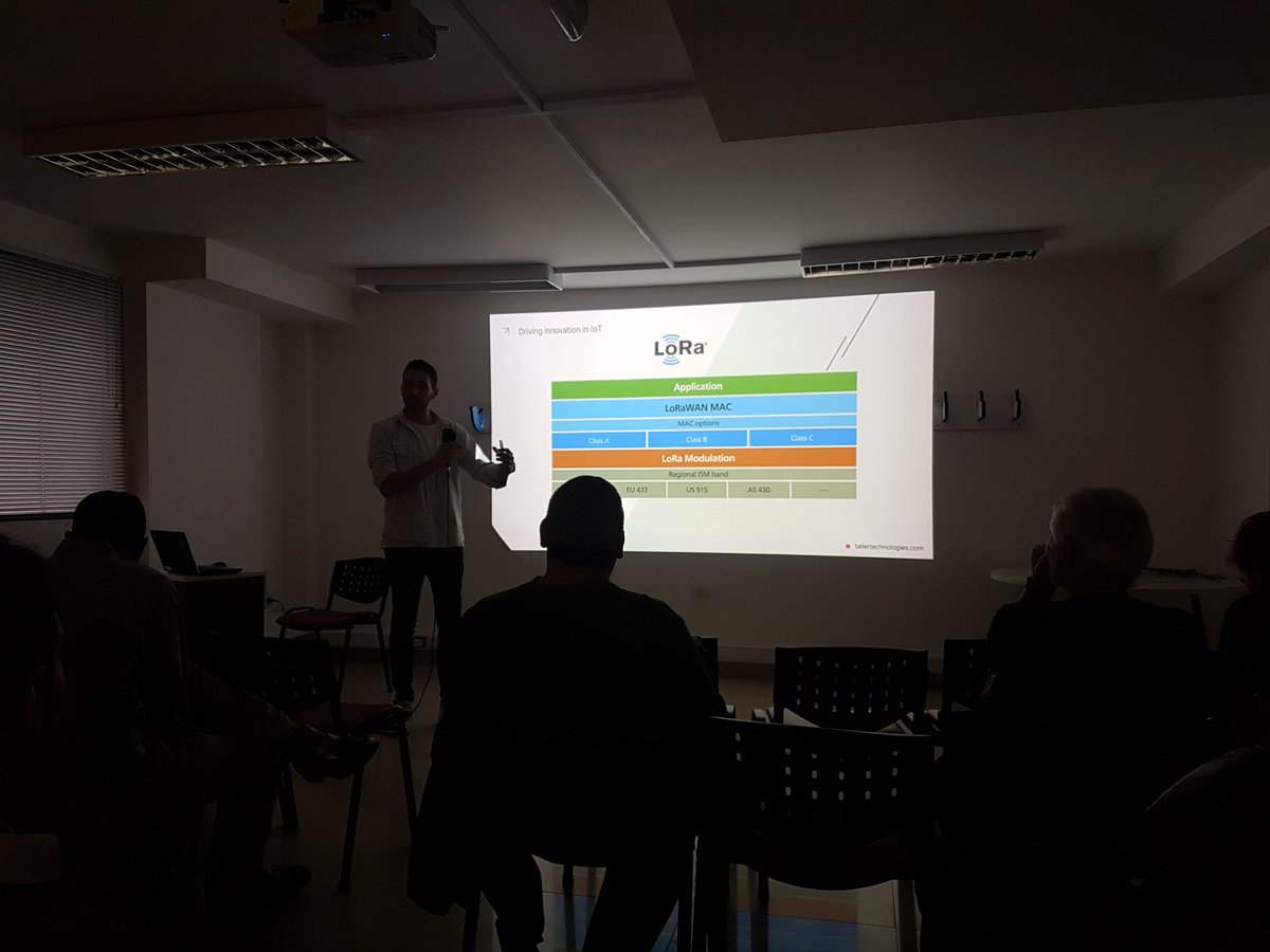 fabiogrigorjev's tweet photo. #LoRaWAN @CIIECCA @tallertech en Taller Technologies hablando de radios de low power y largo alcance. #MeetupIoT https://t.co/QiufRBYFOV