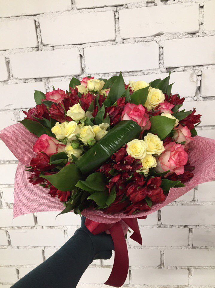 SunroseComUa's tweet image. Иногда один букет может сказать о ваших чувствах больше вас самих...Помните об этом и дарите цветы!💑