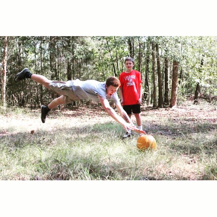 BivensTate's tweet photo. Diving into fall like... https://t.co/MiHkitaSiL