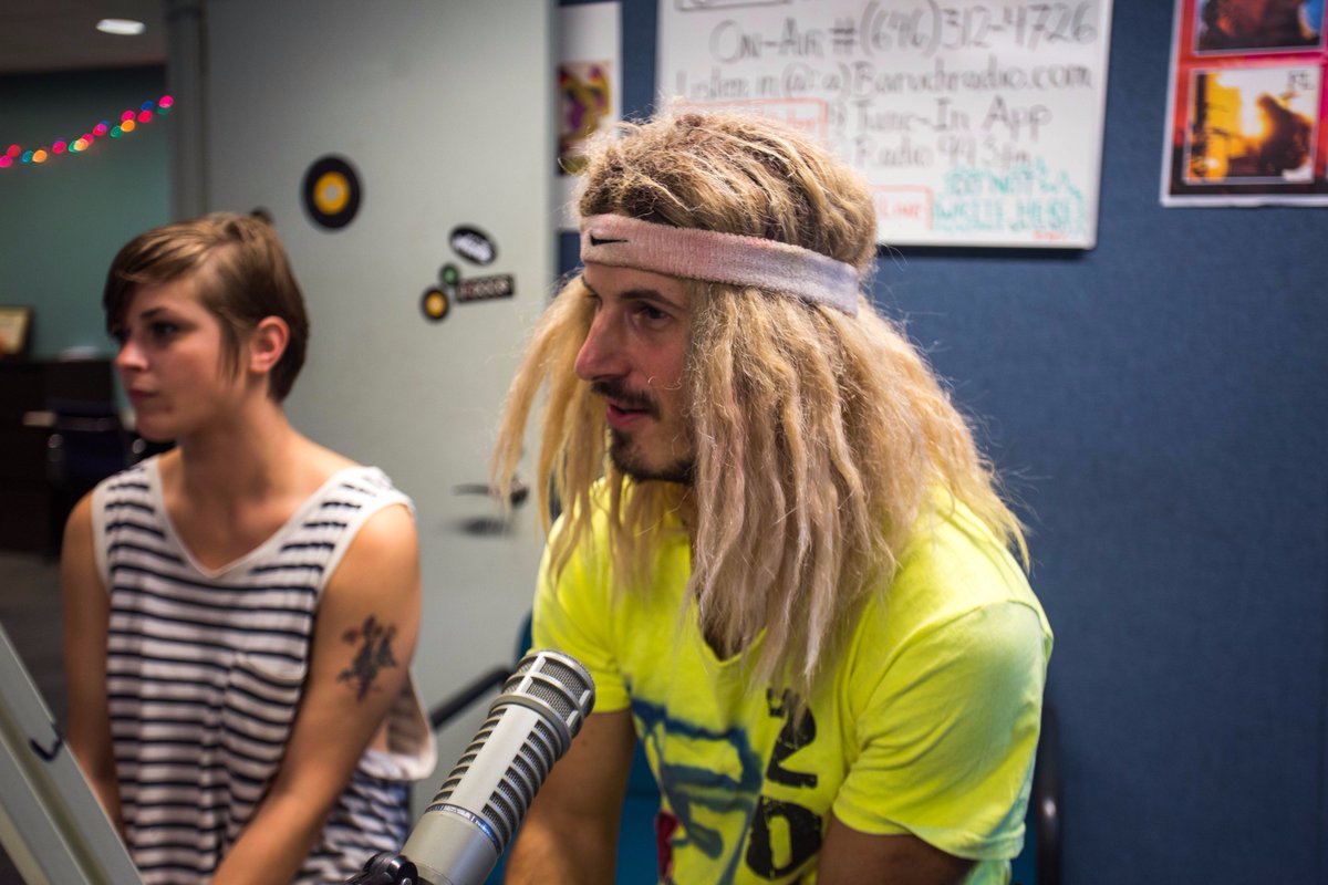 lullaviesite's tweet image. Get to know @DefGrls on a personal level. The band is opening for @AndrewWK at @WarsawConcerts this Friday -youtube.com/watch?v=-C3UXV…