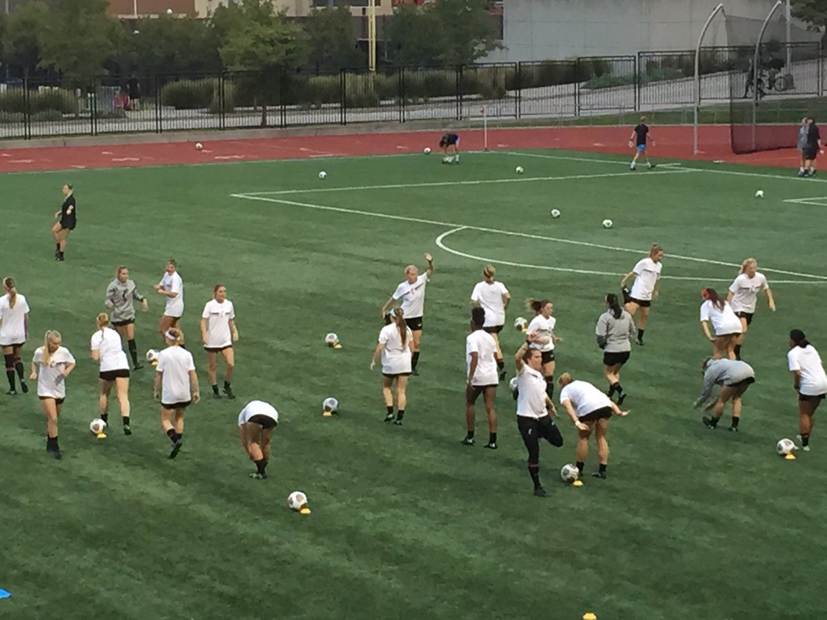 betsymross tweet media