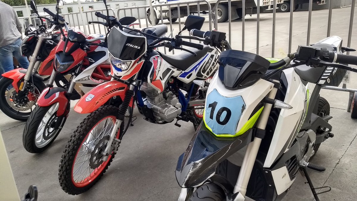 ItalikaOficial's tweet photo. Ven al @SIMM_Mexico y disfruta la prueba de manejo con nuestros modelos #DM125 #VortX200 #Voltium y #VortX650 :D https://t.co/JflClhUYhf