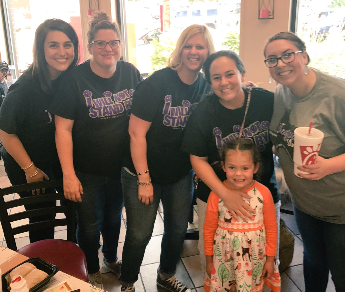 Chick-Fil-A spirit night!!!!🐔 #MJEjags <a href="/MrsRobbinMJE/">Chelsea Robbin</a> <a href="/Kimberly111316/">Kimberly Smith</a> <a href="/Mrs_KMartinez/">Kelly Martinez</a> <a href="/MJE2ndGrade/">MJE2ndGrade</a> <a href="/MJEFifthGrade/">MJE Fifth Grade</a>