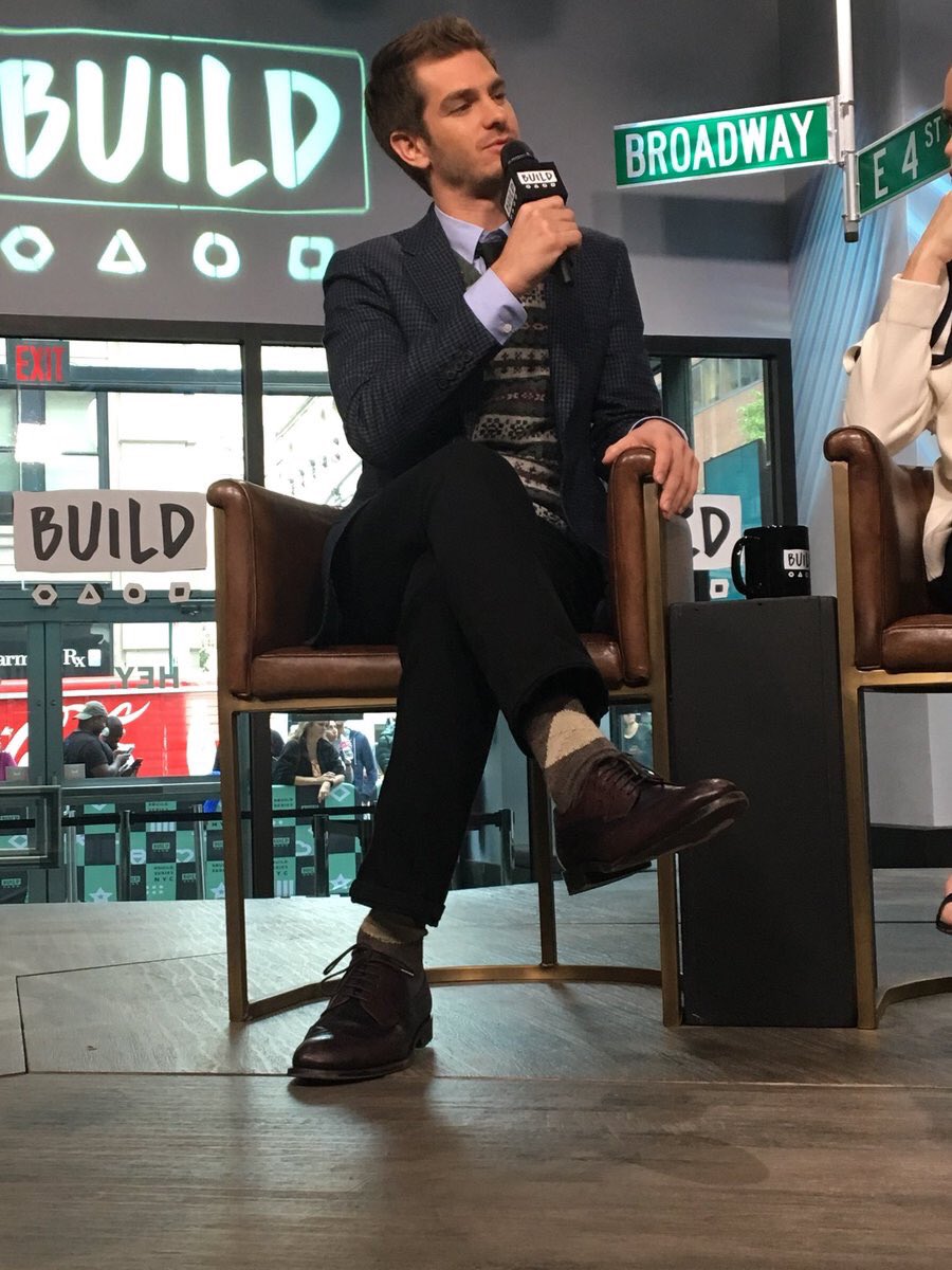 Looking like a stylish grandpa.