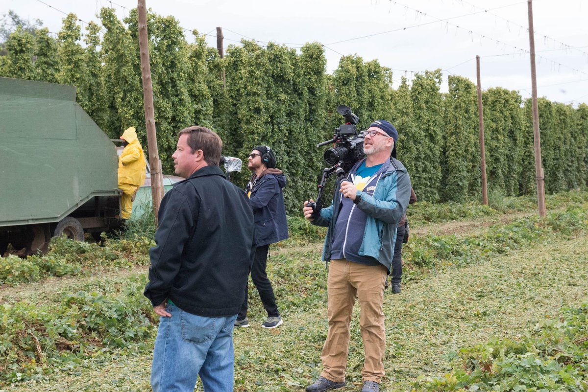 brewmancemovie's tweet photo. It's #NationalFarmersDay - thanks for all that you do. We're forever grateful. #CornerstoneRanches #brewmantic #hops https://t.co/wRAC8WKwFq