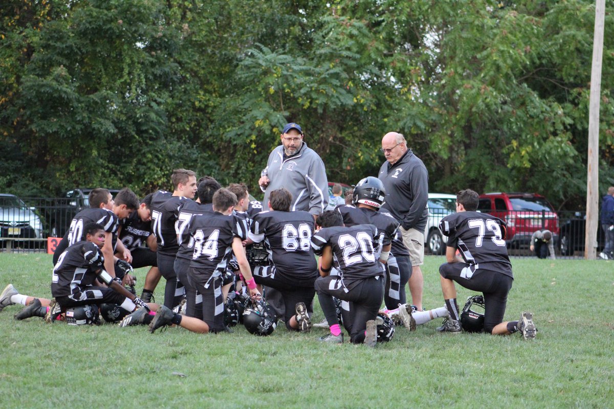Farrell148's tweet photo. Great game today by the Freshman Football team @BEPfootball @BEPCRUSADERS @BishopEustace @ColePFarrell https://t.co/7jkPR3HWe0