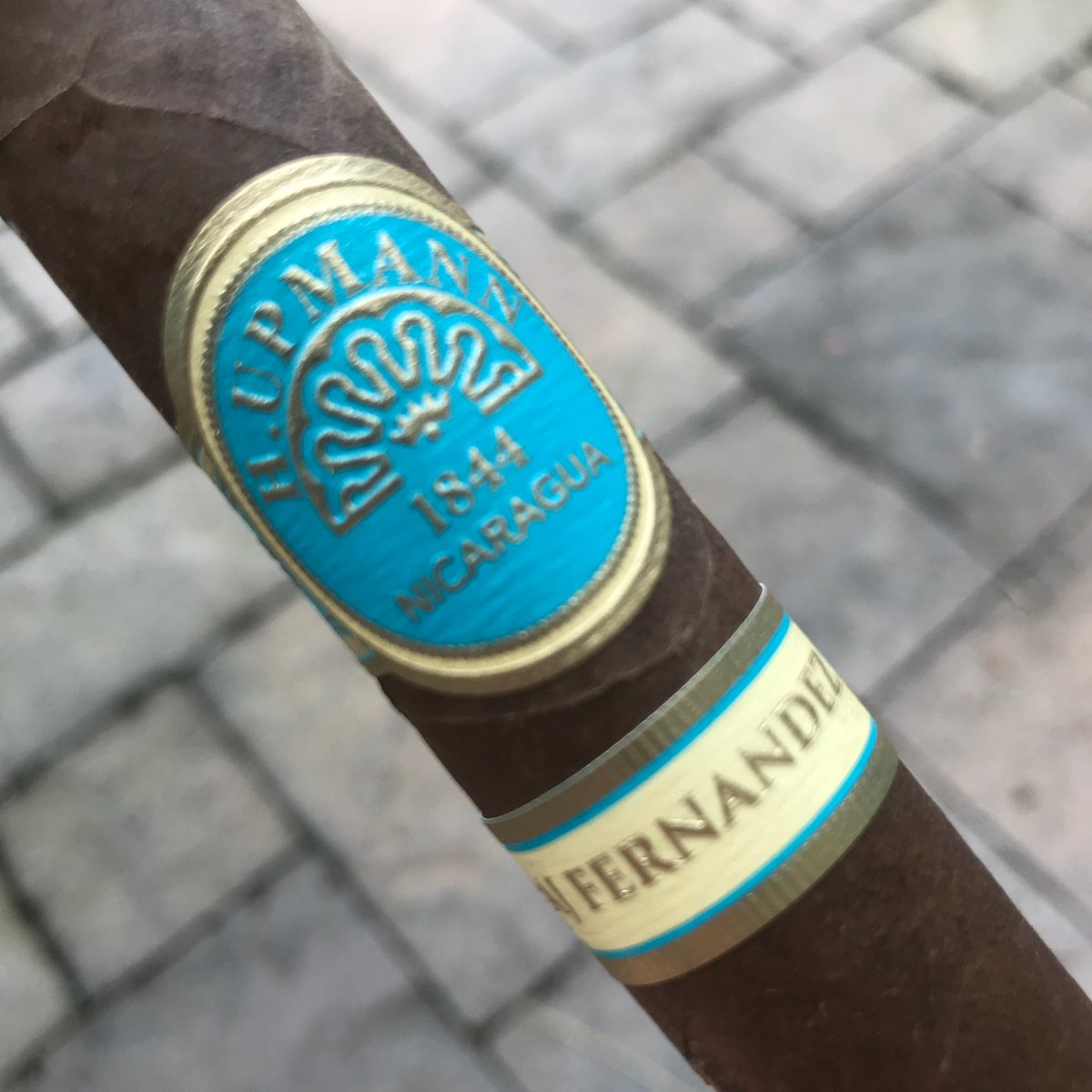 Cigar Guys Radio tweet media