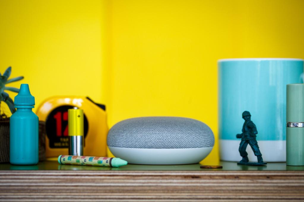 VersaAgency's tweet photo. US Retailer Target joins voice shopping through #GoogleHome. Consumers can buy whilst running errands. #AgeOfAsk https://t.co/VVLXbkyCrk https://t.co/ilxMvPux0C