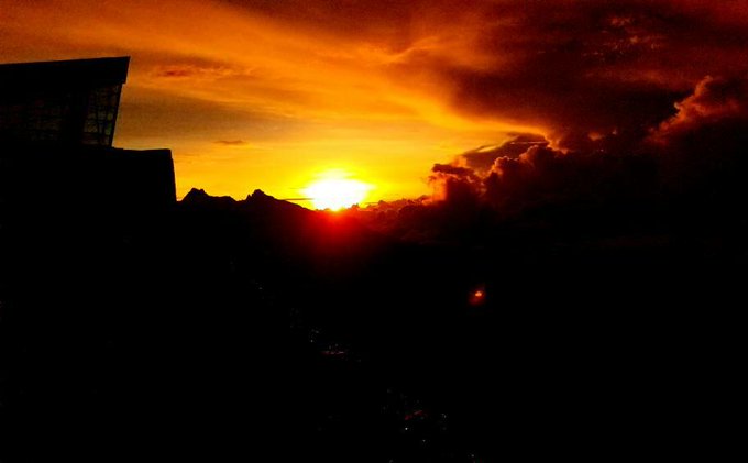 Edgar_ph2's tweet photo. #MeridaEs la Ciudad mas Alta de Nuestro Pais También la Mas Bonita .@JEHYSONGUZMAN .@CORMETUR .@Mukumbari https://t.co/qAwQYgfT0q
